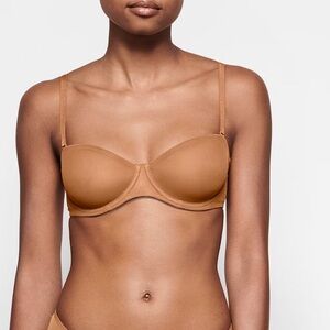 Skims ultra mesh convertible STRAPLESS BRA
